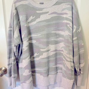 American Eagle Camo Sweatshirt